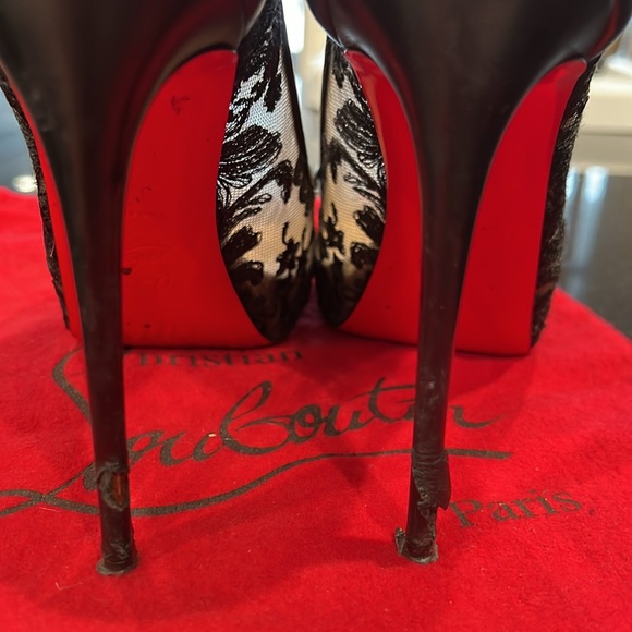 Authentic Christian Louboutin lace heels size 37 1/2 - Picture 4 of 6